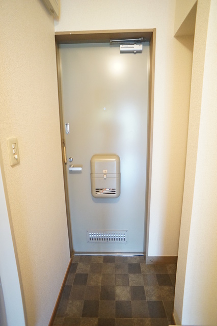 玄関　ゆったりとした玄関スペース♪