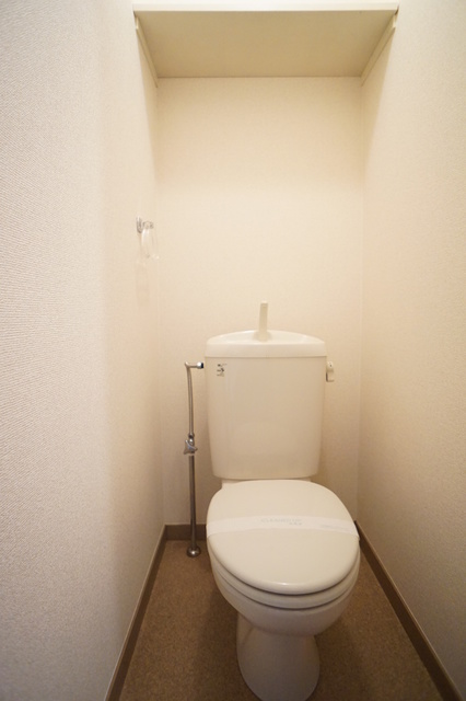 トイレ　トイレ空間は広くゆったり、清潔感のあるトイレです！