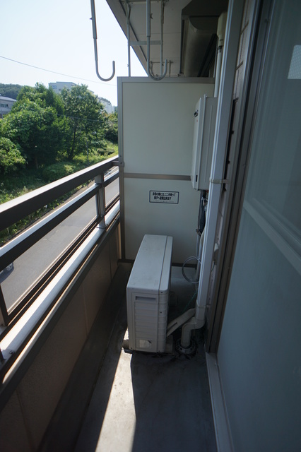 バルコニー　バルコニー付！お天気のいい日は洗濯物も気持ちよく干せますね！