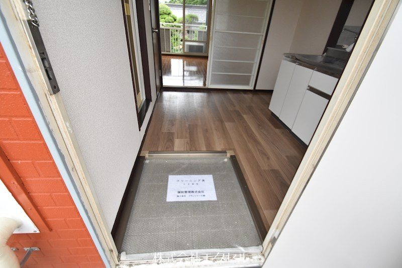 玄関　シューズボックス完備の玄関♪