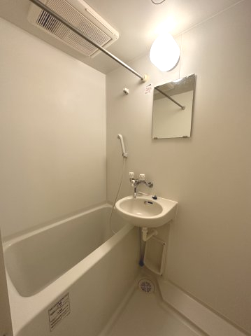 バス・シャワールーム　類似物件の写真となります。※イメージ、現状優先。