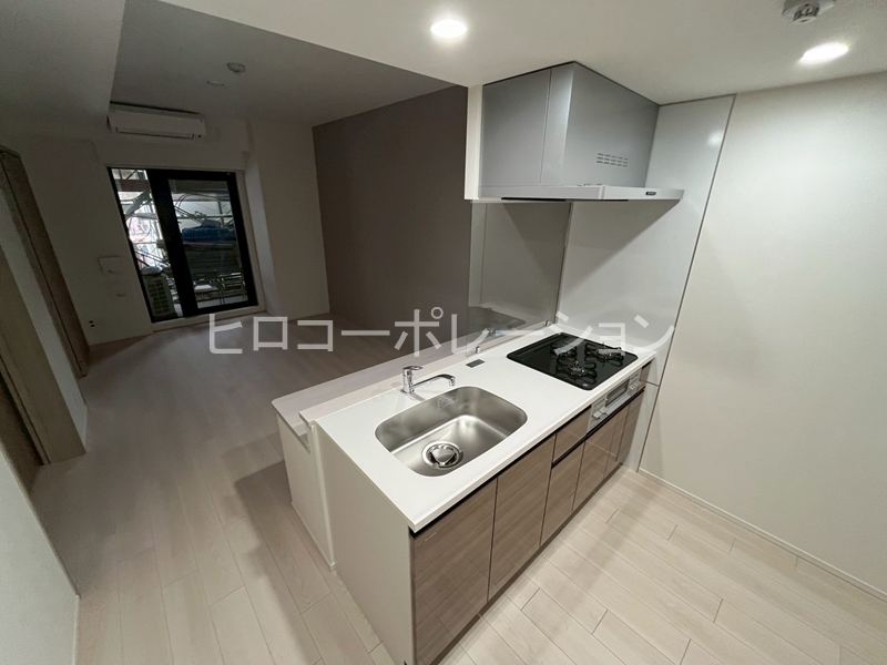 居室・リビング　写真は別の号室のものです。