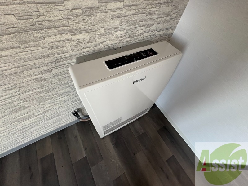 その他設備　都市ガスの暖房ですので冬場の光熱費も安心ですね！