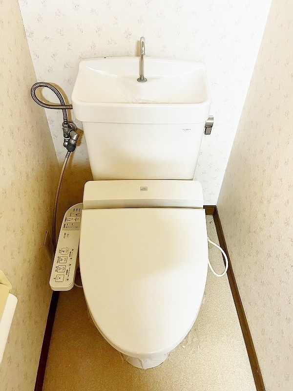 トイレ　★温水洗浄便座付トイレ★