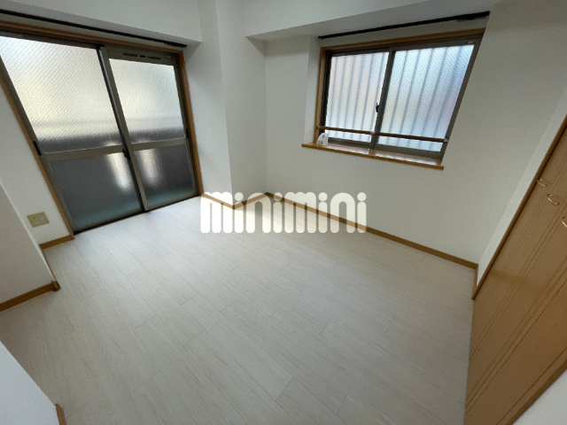 その他部屋・スペース　２面採光で明るいお部屋です