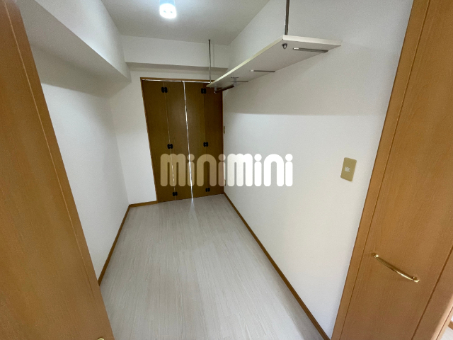 収納　出窓付きが嬉しいですね