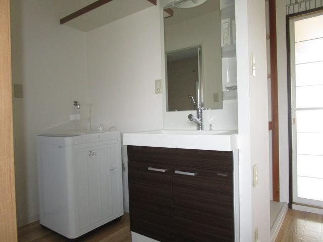 洗面設備　洗面所