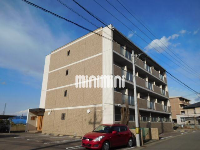 建物外観　重量感のある日当たり良い外観です。