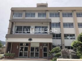 中学校　和歌山市立加太中学校（中学校）まで2276m