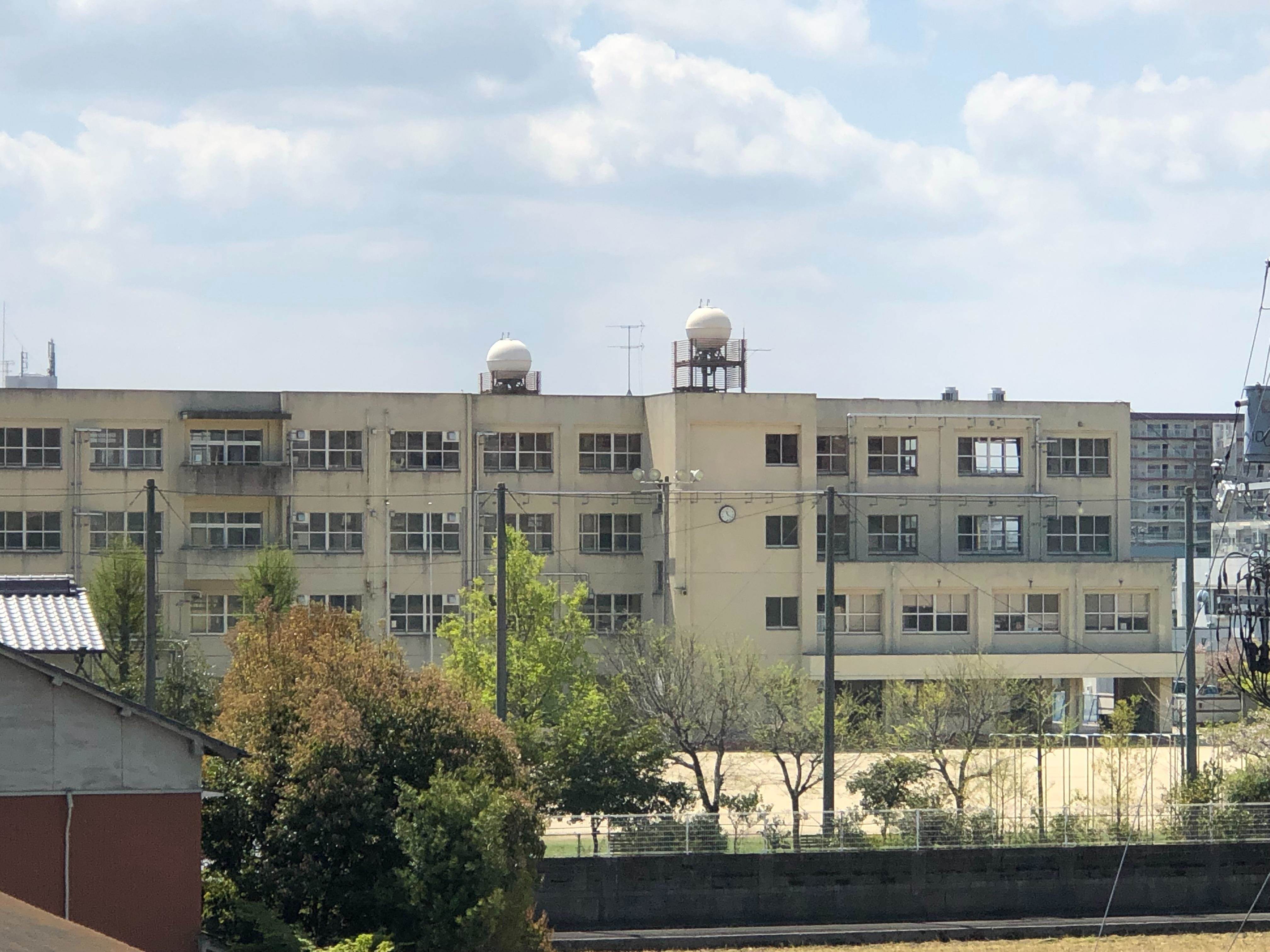 小学校　高松木太北部小学校（小学校）まで636m