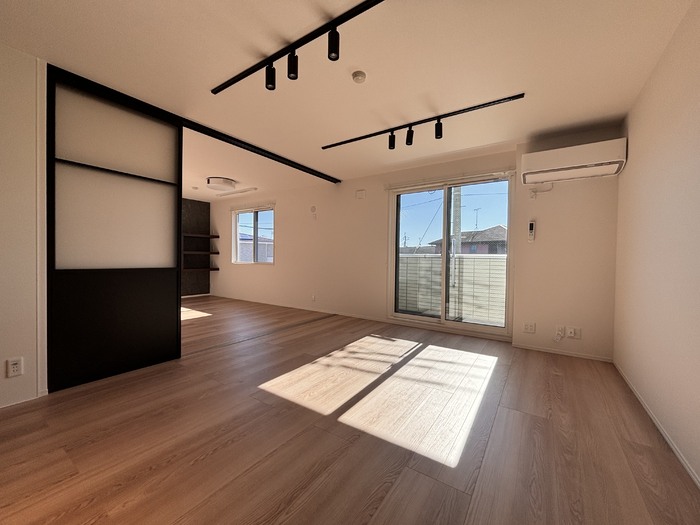 居室・リビング　居間です