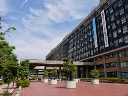 役所　岡山県庁（役所）まで215m