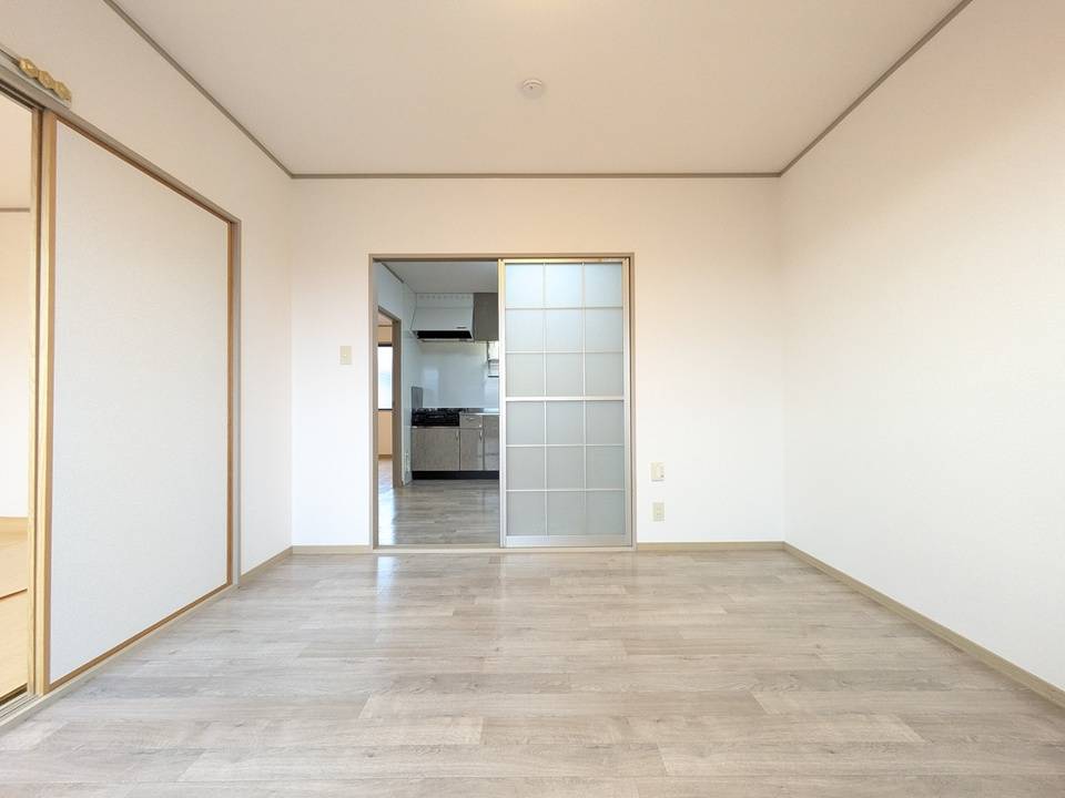 居室・リビング　リビング