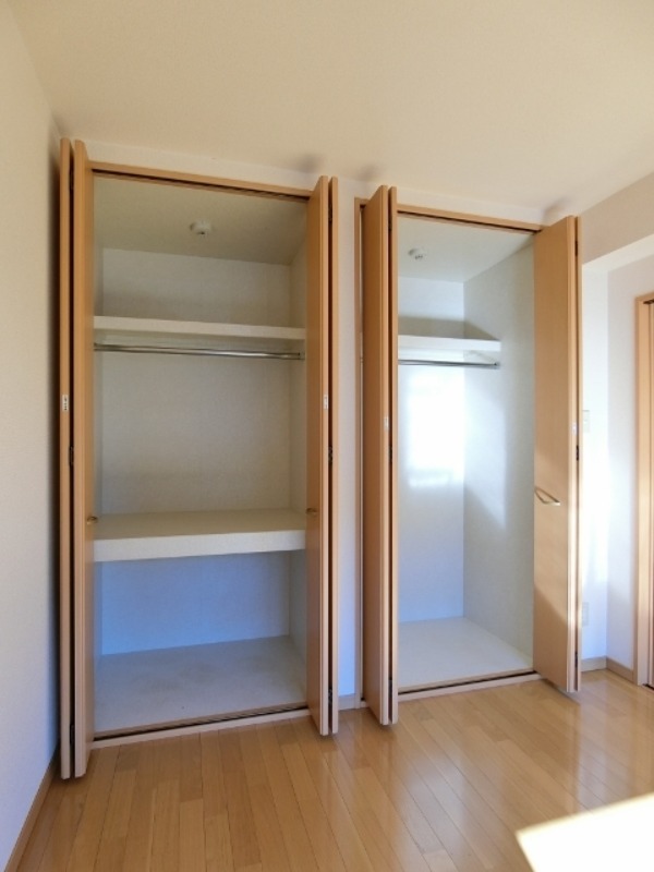 収納　図面と現状に相違がある場合には現状を優先