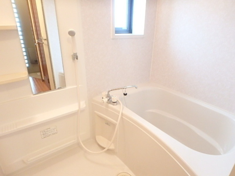 バス・シャワールーム　図面と現状に相違がある場合には現状を優先