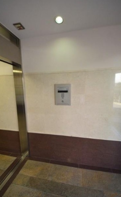 セキュリティ　オートロック完備