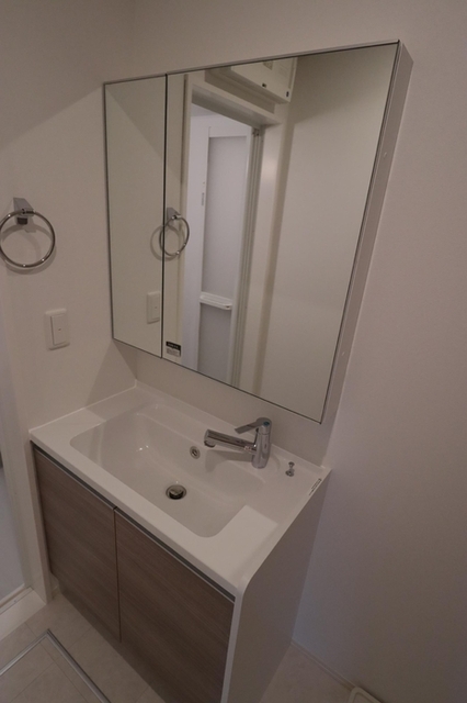 洗面設備　洗髪洗面化粧台