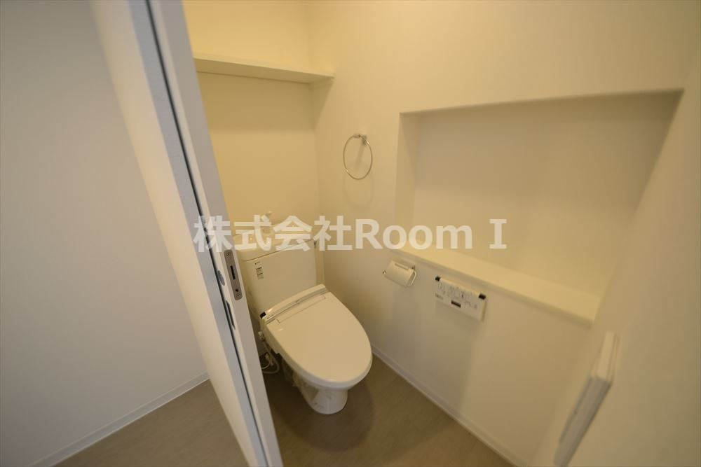 トイレ　清潔感のあるトイレです