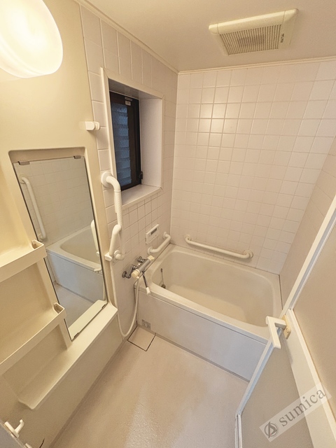 バス・シャワールーム　追い炊き・付きバスルーム♪♪