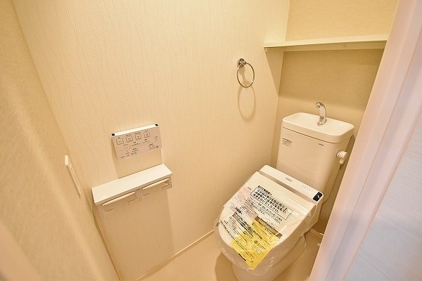 トイレ　★温水洗浄便座付トイレ★