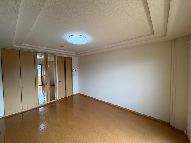 収納　※同タイプの部屋写真です