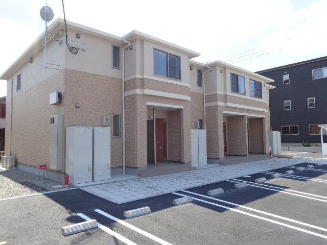 建物外観　外観写真（昼）