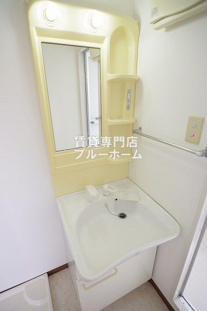 洗面設備　独立洗面台あります！