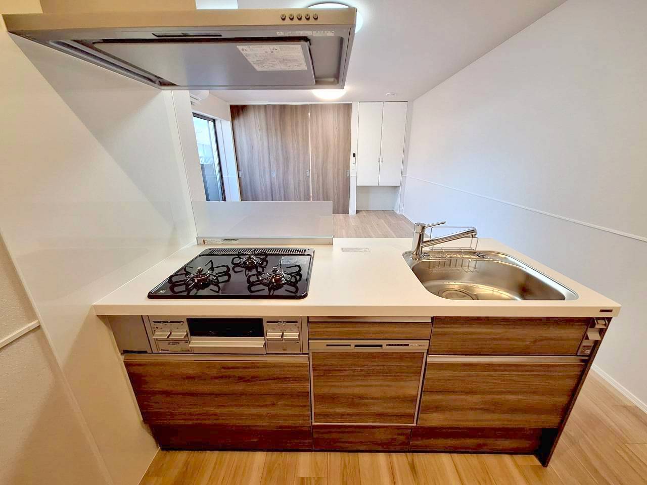 キッチン　★グリル付きガス３口システムキッチン★