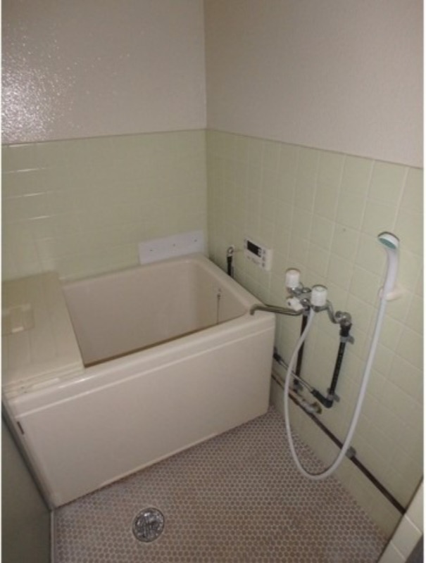 バス・シャワールーム　図面と現状に相違がある場合には現状を優先