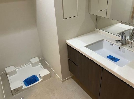 洗面設備　※別部屋の参考写真です。