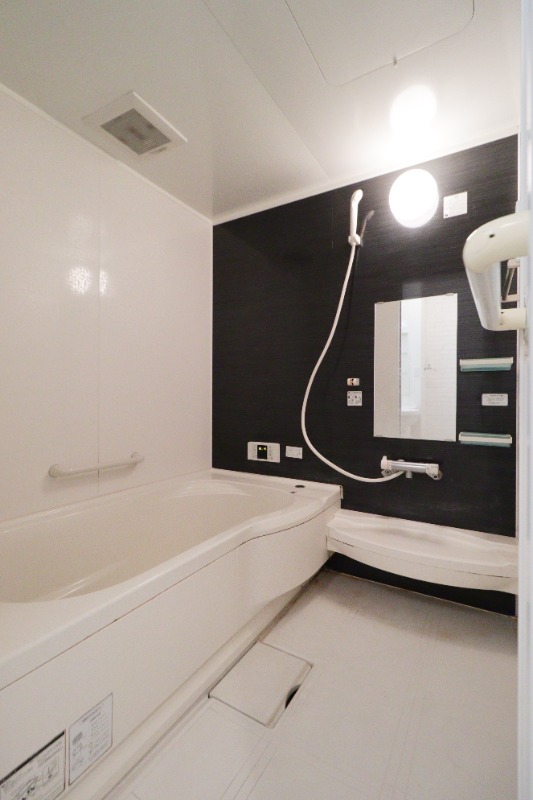 バス・シャワールーム　図面と現状に相違がある場合には現状を優先