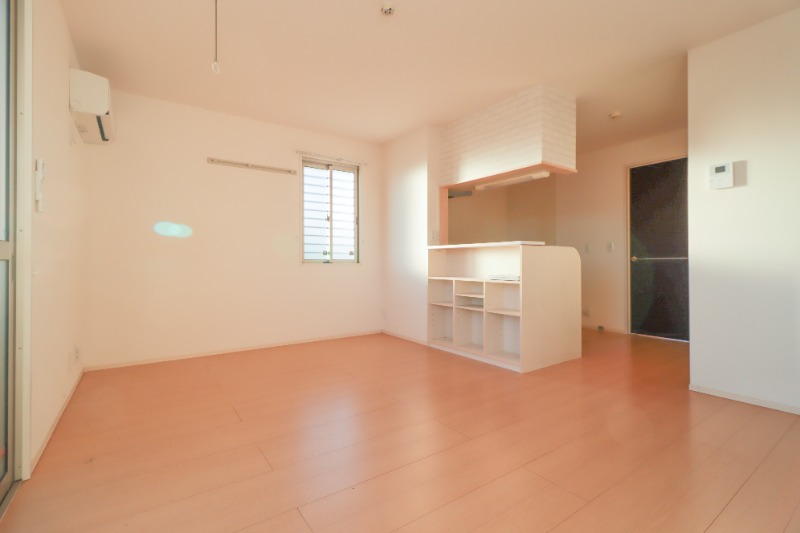 居室・リビング　図面と現状に相違がある場合には現状を優先