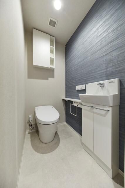 トイレ　コンパクトで使いやすいトイレです