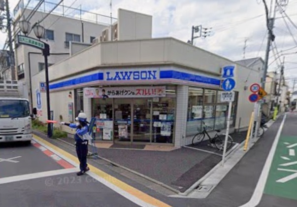 コンビニ　ローソン杉並本天沼一丁目店（コンビニ）まで261m