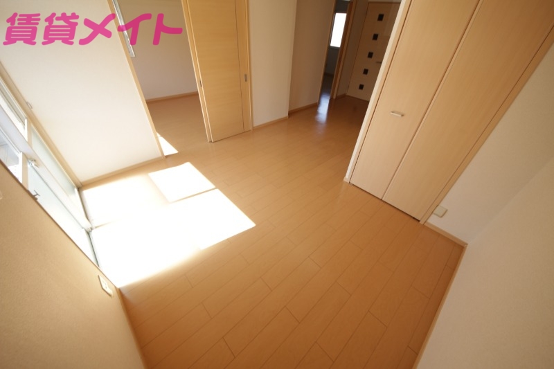 その他部屋・スペース　同型反転タイプのお写真です