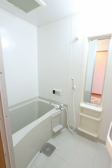 バス・シャワールーム　他部屋参照