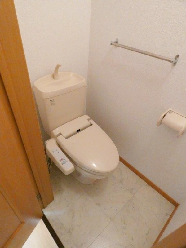 トイレ　図面と現状に相違がある場合には現状を優先