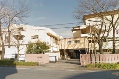 中学校　日野市立日野第四中学校（中学校）まで360m