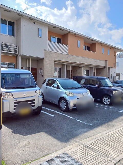 駐車場　駐車場