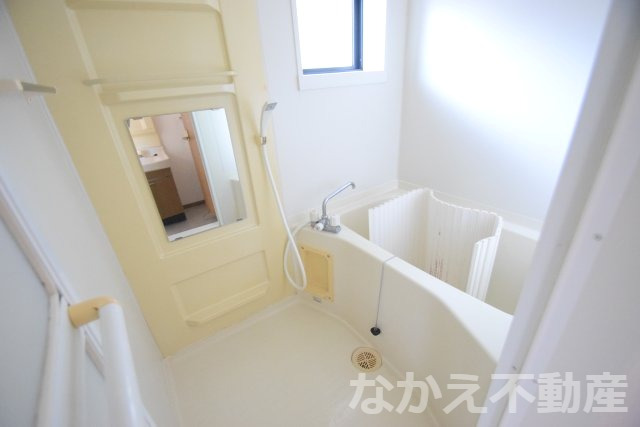 バス・シャワールーム　日々の暮らしに欠かせないお風呂です