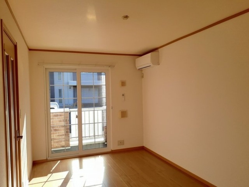 居室・リビング　図面と現状に相違がある場合には現状を優先