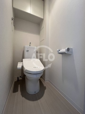 トイレ　プレサンス新大阪ザ・シティ　トイレ