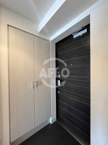 玄関　プレサンス新大阪ザ・シティ　玄関