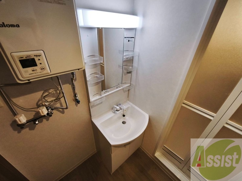 洗面設備　シャンプードレッサーで身支度もラクラクです！