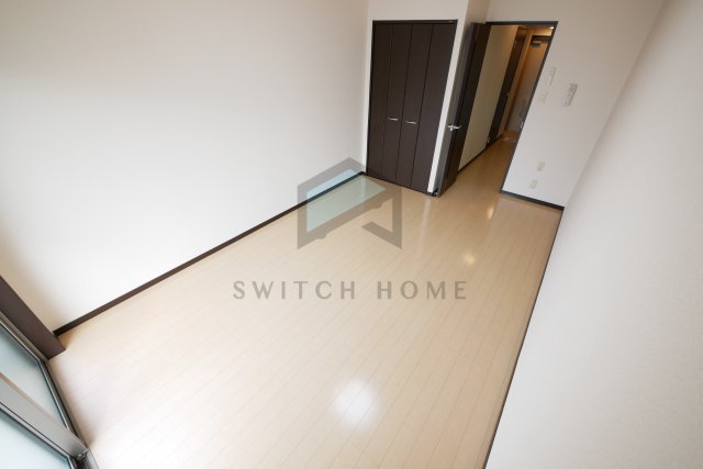 居室・リビング　こちらの居間で趣味の時間をお楽しみください