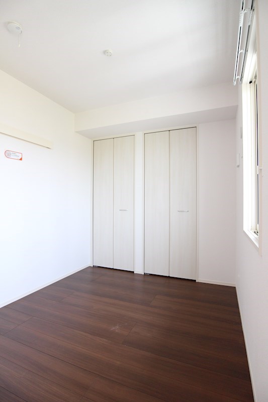 その他部屋・スペース　ベッドも置ける広さです