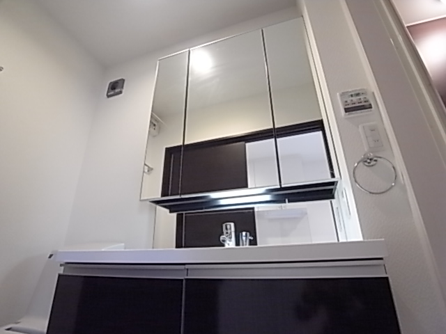 洗面設備　※写真は別部屋のイメージです。