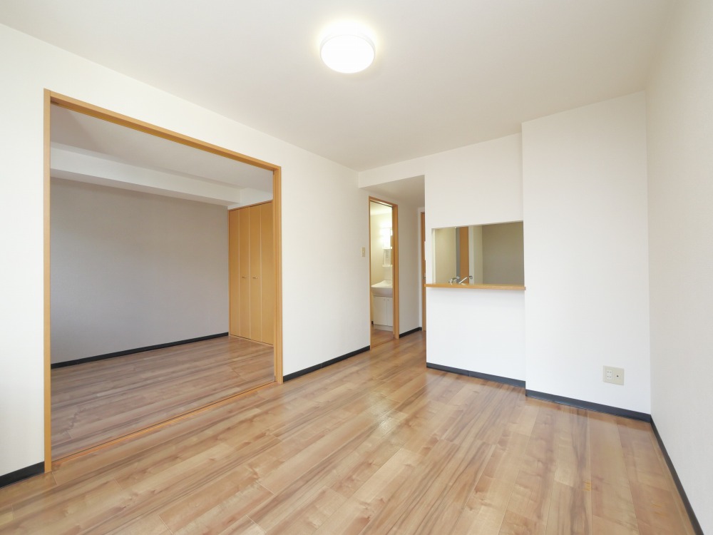 居室・リビング　☆10.0帖の広々としたリビングです！