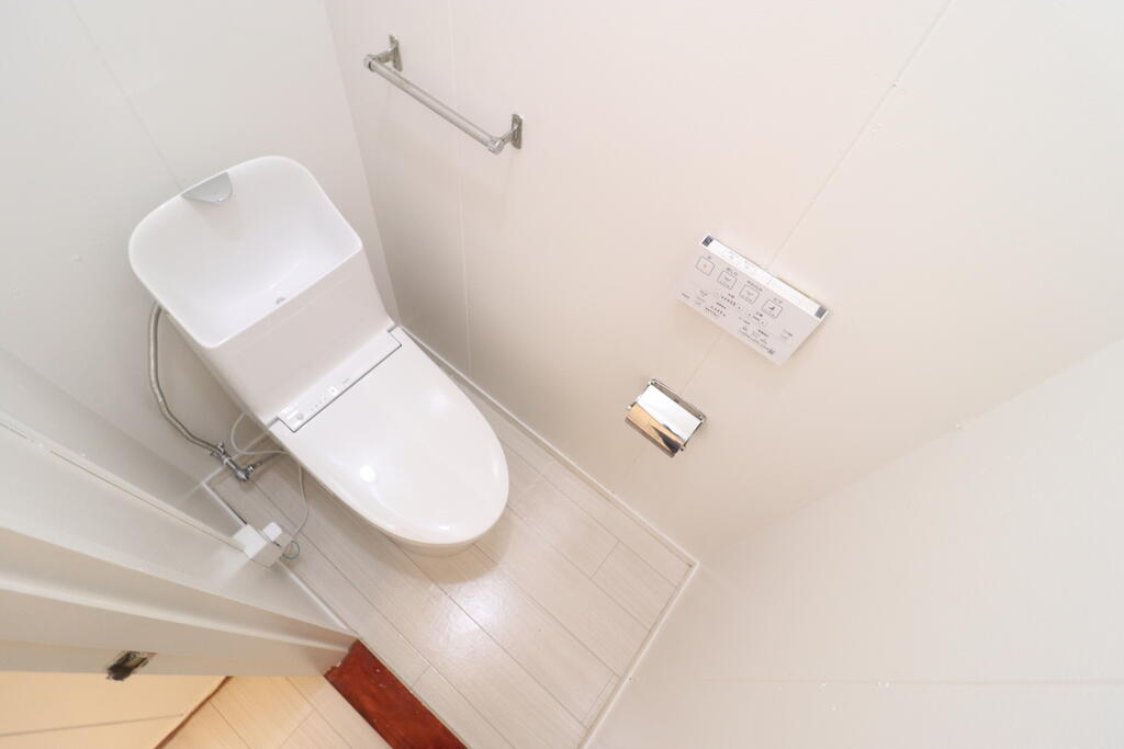 トイレ　トイレ