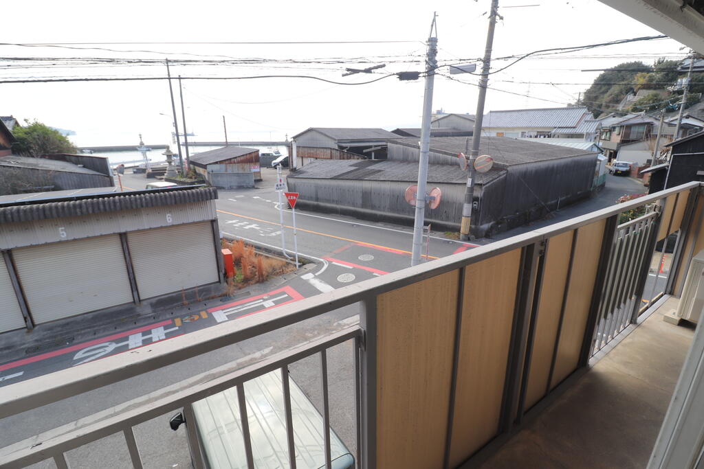 バルコニー　オーシャンビュー！瀬戸大橋もばっちり